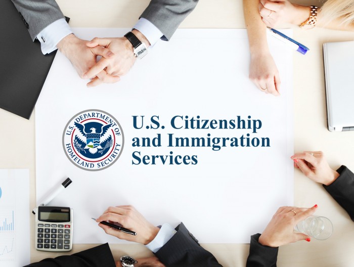 영주권(I-485) 및 시민권(N-400) 거부의 필수적 사유와 재량적 사유 영주권(I-485) 및 시민권(N-400) 거부의 필수적 사유와 재량적 사유