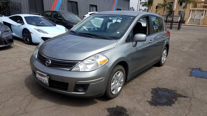 2011 Nissan VERSA  $5,900   무사고/컨디션최상/낮은이자융자가능