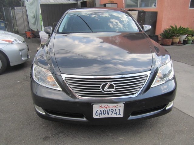 2007 Lexus LS460