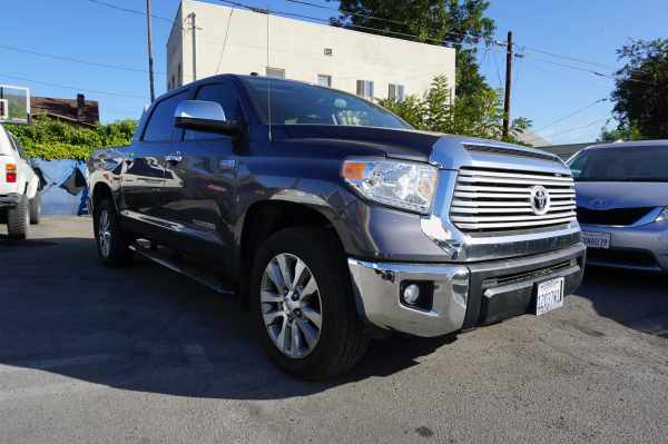 2015 / TOYOTA TUNDRA LIMITED / Gray / 23k miles