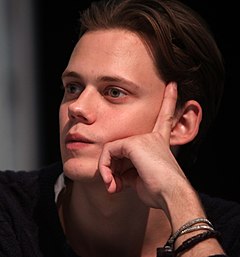 Bill Skarsgård (8608401135) (cropped).jpg