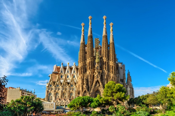 La Sagrada Familia; Hidden secrets & mysteries!