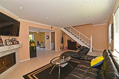 어바인 우드브리지 이층 타운홈 방3 화1.5 ( 59만 9천불 ) 어바인 우드브리지 이층 타운홈 방3 화1.5 ( 59만 9천불 )