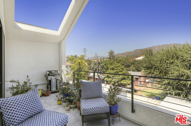 <이글락> 인테리어가 끝내주는 3베드 싱글하우스 2016년생 <이글락> 인테리어가 끝내주는 3베드 싱글하우스 2016년생