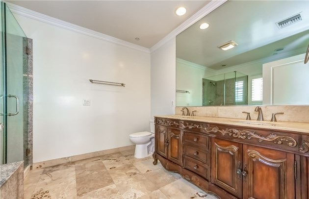 한인타운 2007년생 콘도 방3 화장실4 약 1780 SF 밝은 오픈 구조, 마루바닥 *각 방마다 화장실 편리한 위치! 한인타운 2007년생 콘도 방3 화장실4 약 1780 SF 밝은 오픈 구조, 마루바닥 *각 방마다 화장실 편리한 위치!