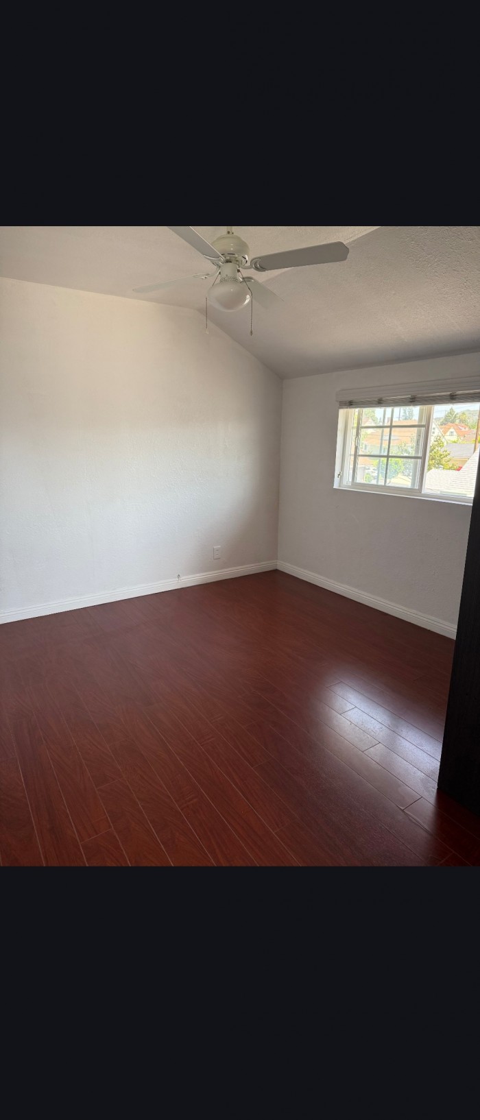 LA MIRADA/CA