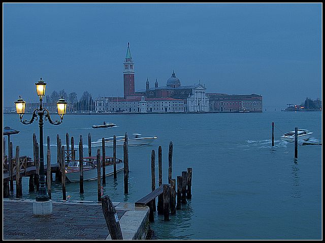 7984974219948ed8ffb804232ef917f7.jpg